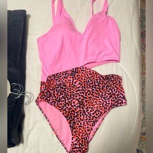 Asymmetrical Cutout Shaping One-Piece Swimsuit